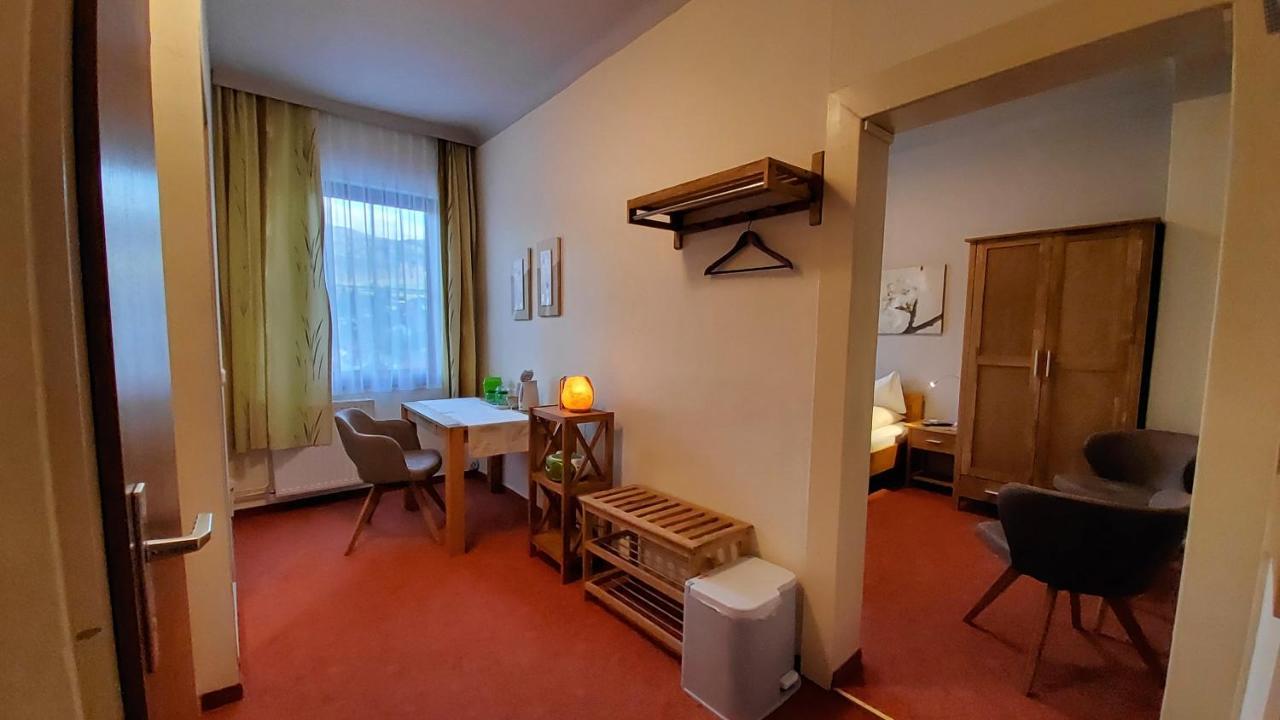 B&B Hotel Das Onkel Fritz Spital am Semmering Buitenkant foto