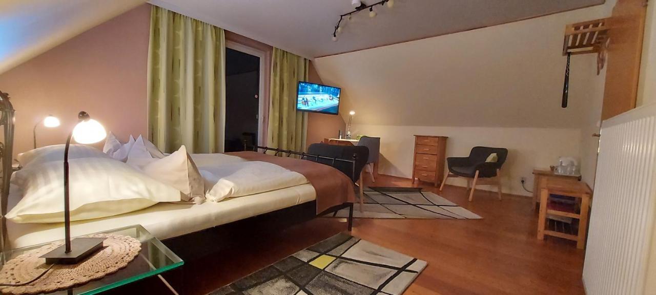 B&B Hotel Das Onkel Fritz Spital am Semmering Buitenkant foto