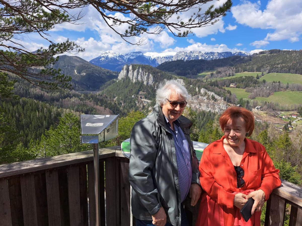 B&B Hotel Das Onkel Fritz Spital am Semmering Buitenkant foto
